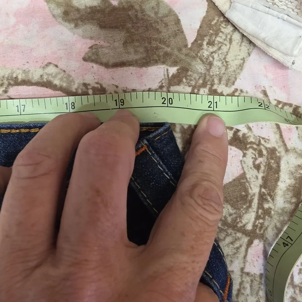 True Religion Straight Dark Wash Horseshoe Stitching Jeans Mens Size 38